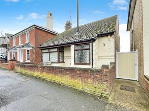 Lower Park Road- click for photo gallery